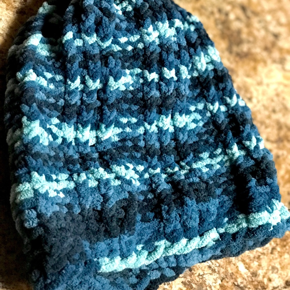 A warm, comfortable hat that fits all sizes
